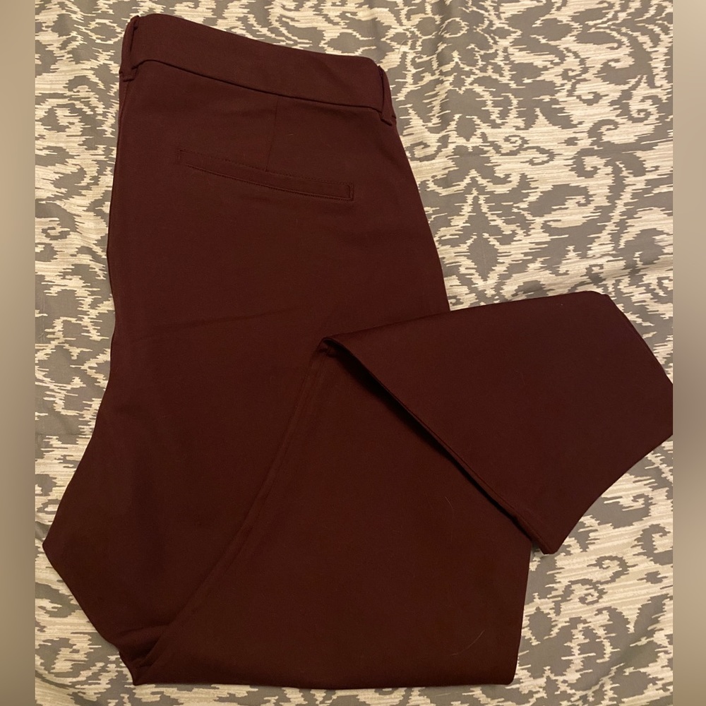 Old Navy Pixie Pant 🧚‍♂️